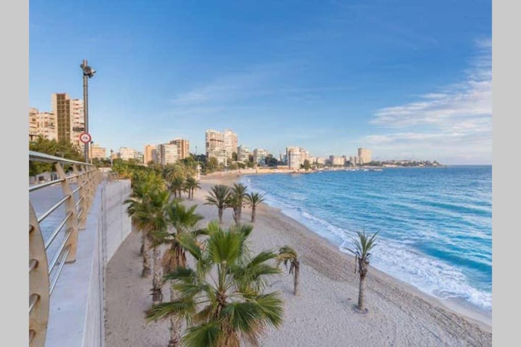 Playa Albufereta. Espectaculares Vistas Al Mar. Lejlighed Alicante Eksteriør billede